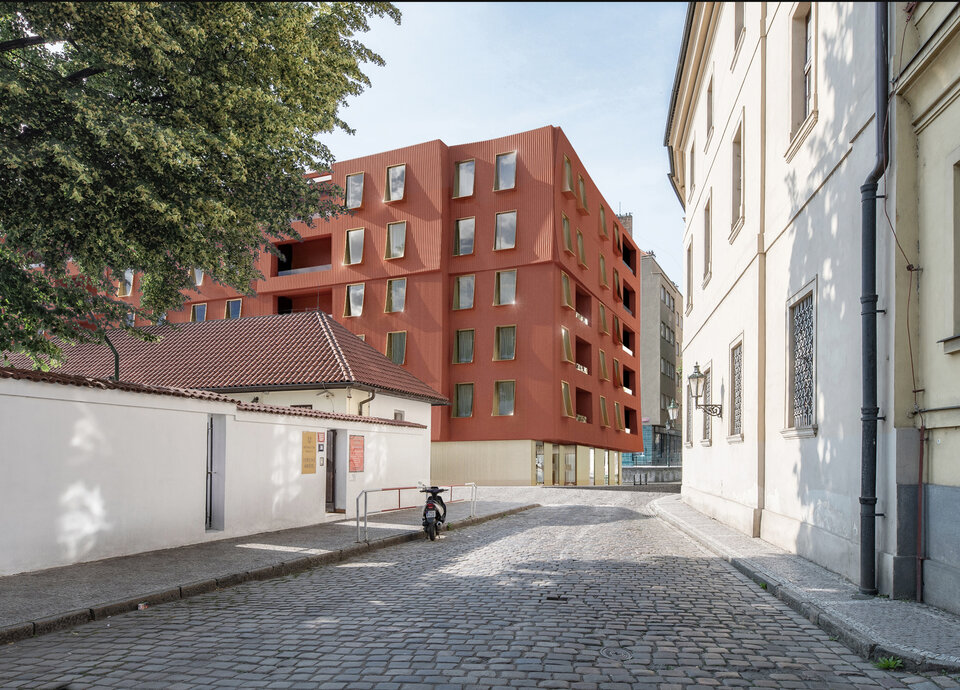 BYTOVÝ DŮM U MILOSRDNÝCH